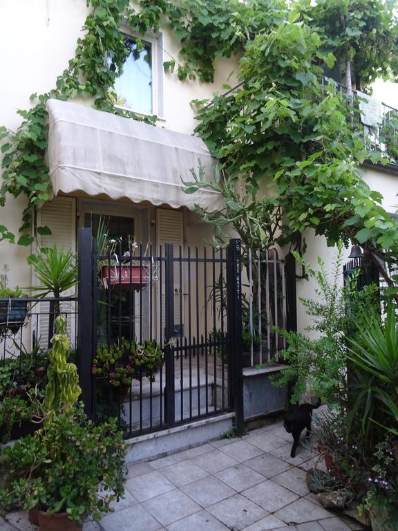 Tre Gatti Hotell Massa  Exteriör bild